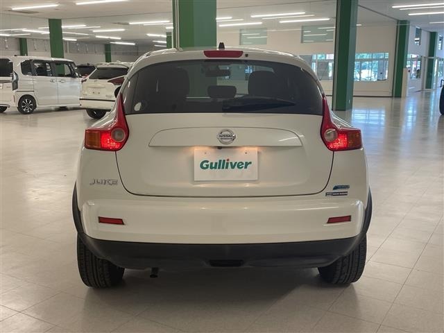 Nissan JUKE 2013 8244023-3