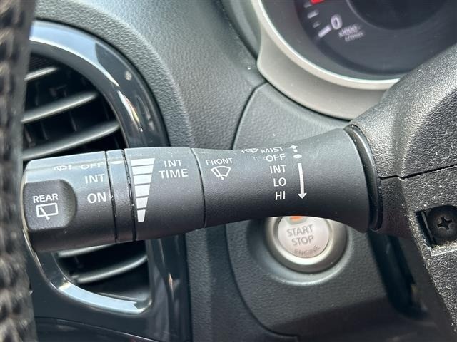 Nissan JUKE 2010 8244026-21