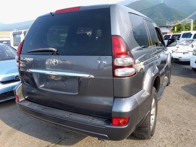 Toyota LAND CRUISER PRADO 2003 8247464-6