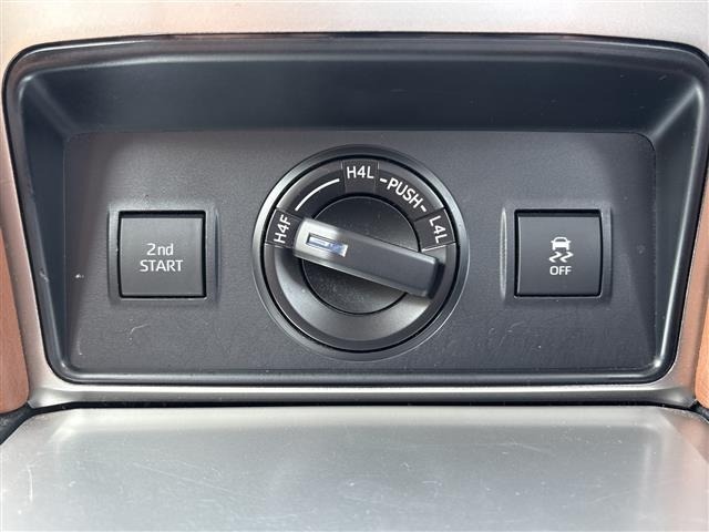 Toyota LAND CRUISER PRADO 2022 8247622-11