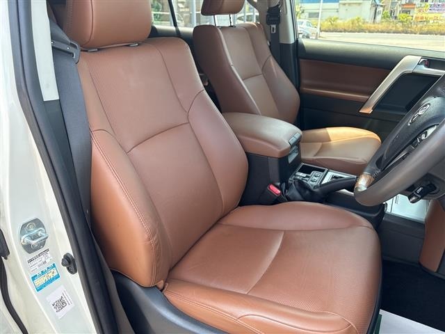 Toyota LAND CRUISER PRADO 2022 8247622-6