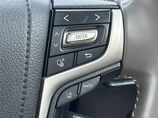 Toyota LAND CRUISER PRADO 2022 8247622-7