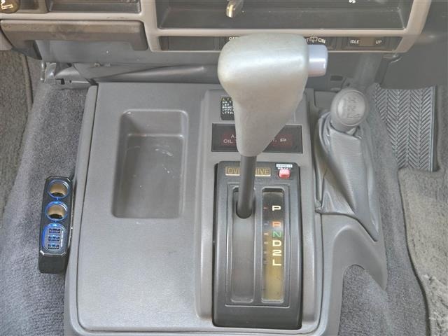 Toyota LAND CRUISER PRADO 1995 8247627-2