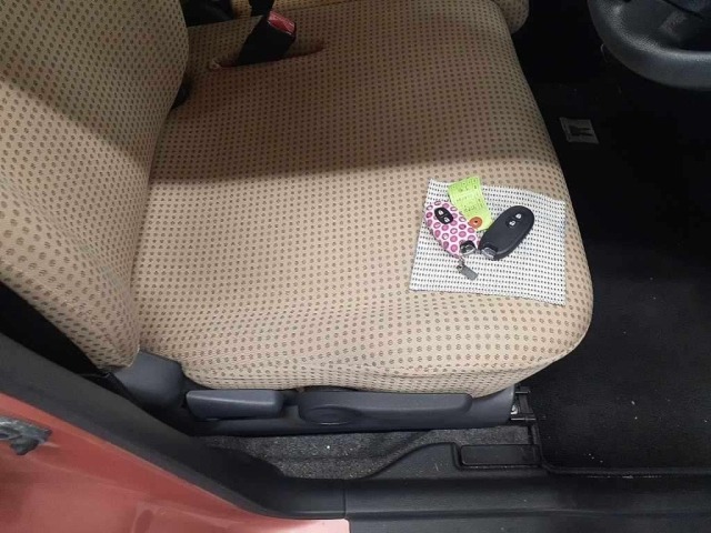 Suzuki LAPIN 2011 8239275-10