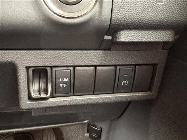 Suzuki LAPIN 2011 8239716-11