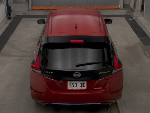 Nissan LEAF 2017 8237678-7