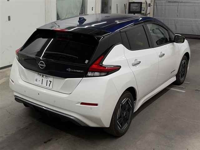 Nissan LEAF 2024 8237683-5