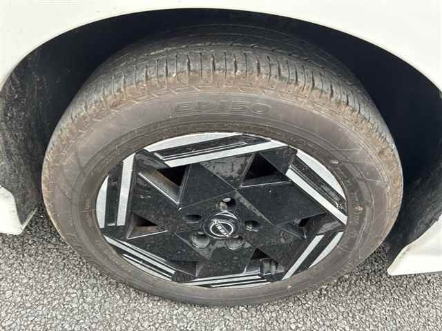 Nissan LEAF 2024 8237683-9