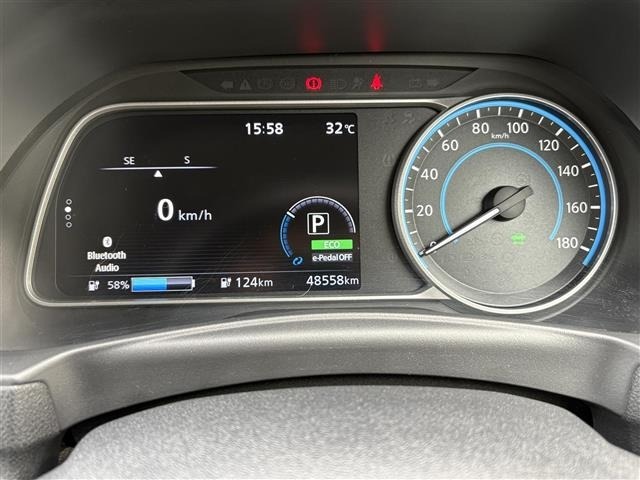 Nissan LEAF 2019 8237756-19