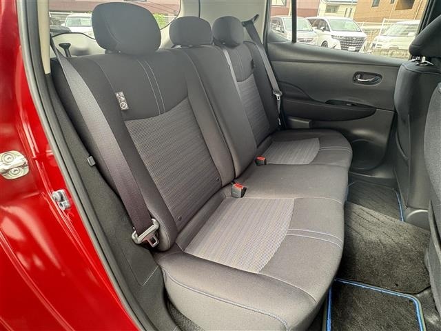 Nissan LEAF 2019 8237756-8