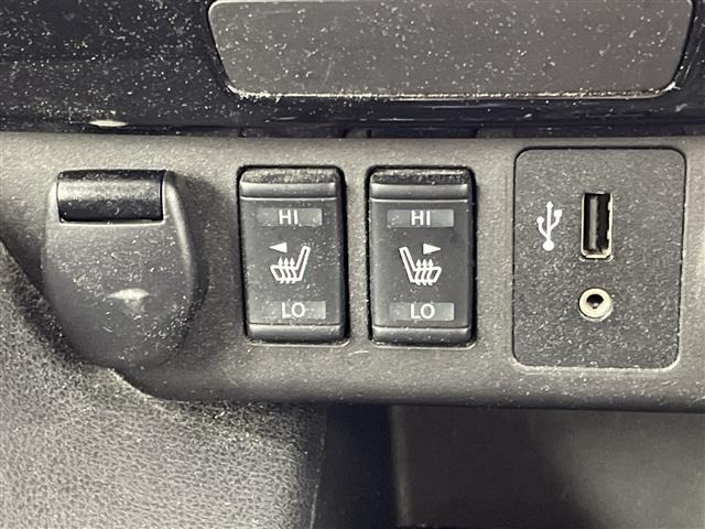 Nissan LEAF 2017 8237757-1