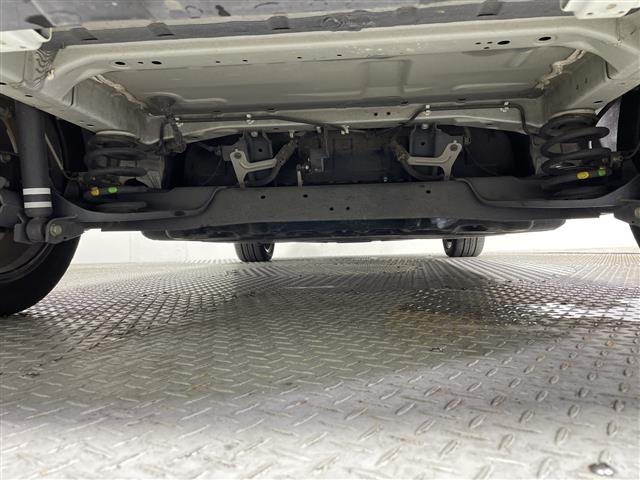 Nissan LEAF 2021 8237759-14