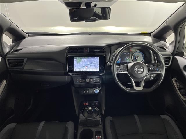Nissan LEAF 2021 8237759-16