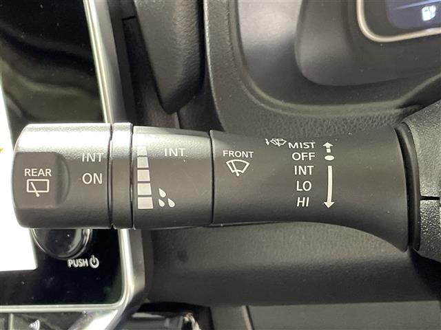 Nissan LEAF 2021 8237759-21