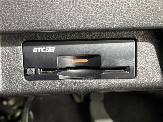 Nissan LEAF 2021 8237759-22
