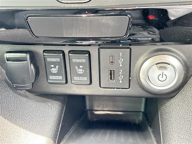 Nissan LEAF 2021 8237760-12