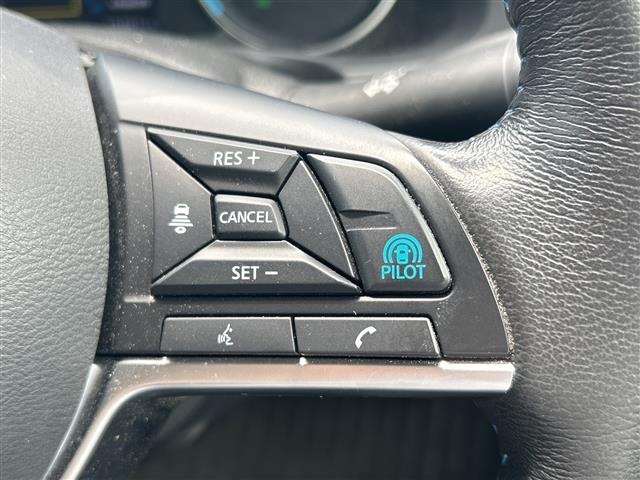 Nissan LEAF 2021 8237760-17