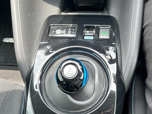 Nissan LEAF 2021 8237760-20