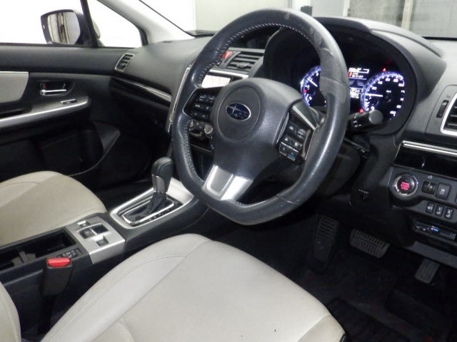 Subaru LEVORG 2015 8237469-3