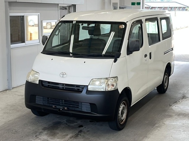 Toyota LITEACE VAN 2017 8241066-0