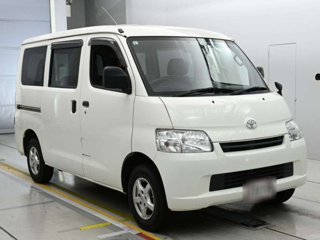 Toyota LITEACE VAN 2018 8241071-5