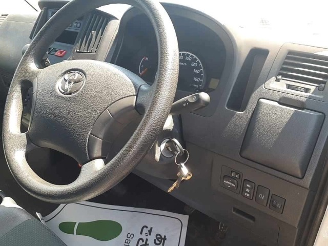 Toyota LITEACE VAN 2018 8241071-9