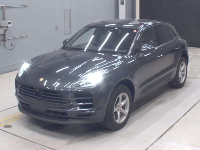 Porsche MACAN 2019 8247316-0