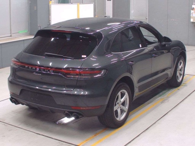 Porsche MACAN 2019 8247316-1