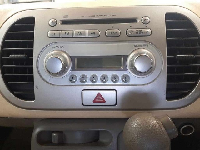 Suzuki MR WAGON 2006 8244060-12