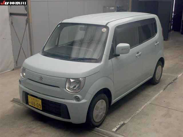 Suzuki MR WAGON 2013 8244070-3