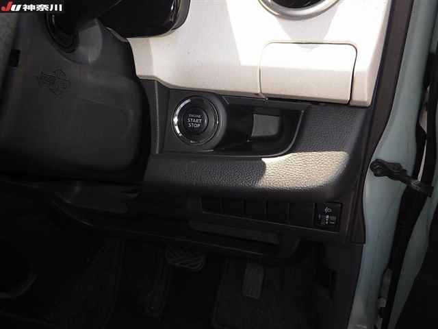 Suzuki MR WAGON 2013 8244070-7
