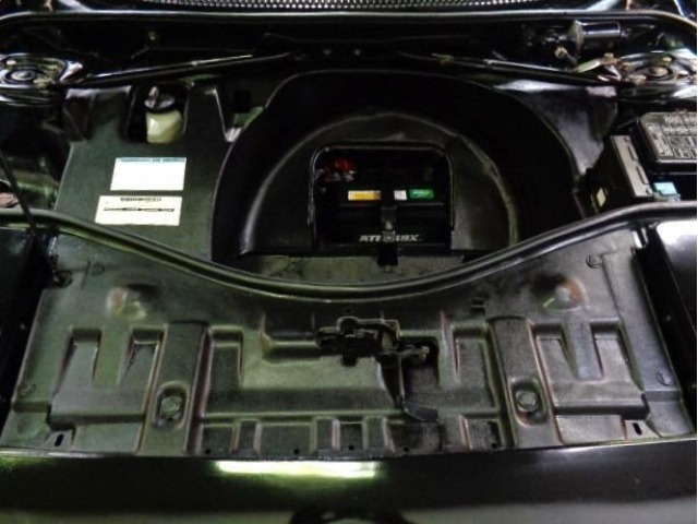 Toyota MR2 1993 8244419-38