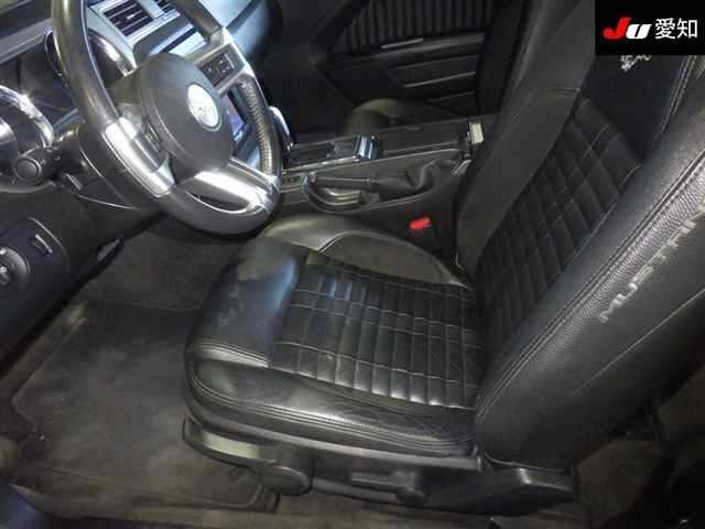 Ford MUSTANG 2013 8247901-6