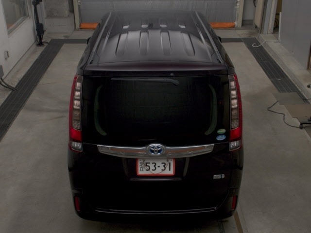 Toyota NOAH 2015 8239059-7