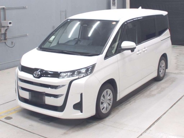 Toyota NOAH 2023 8239075-0