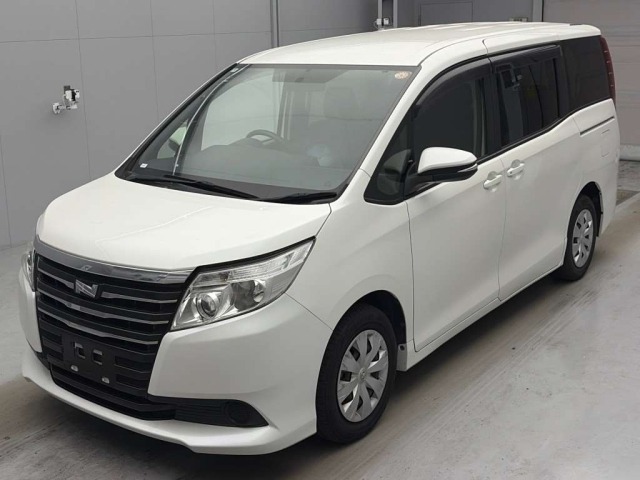 Toyota NOAH 2014 8239088-0