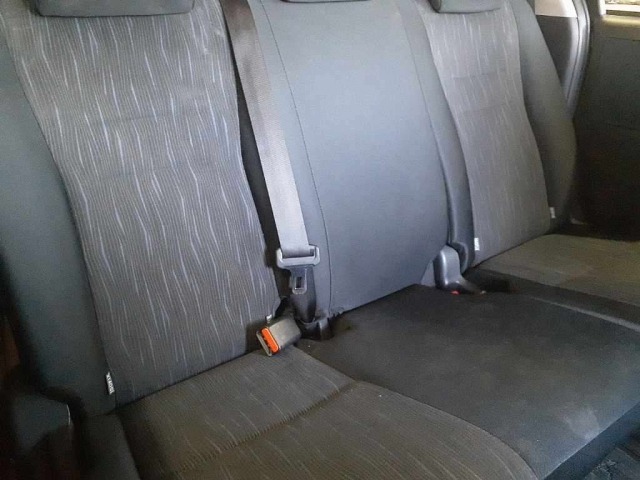 Toyota NOAH 2012 8239096-11