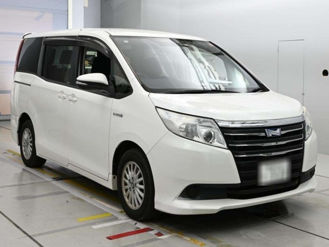 Toyota NOAH 2014 8239097-5