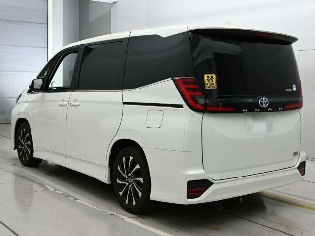 Toyota NOAH 2023 8239099-6