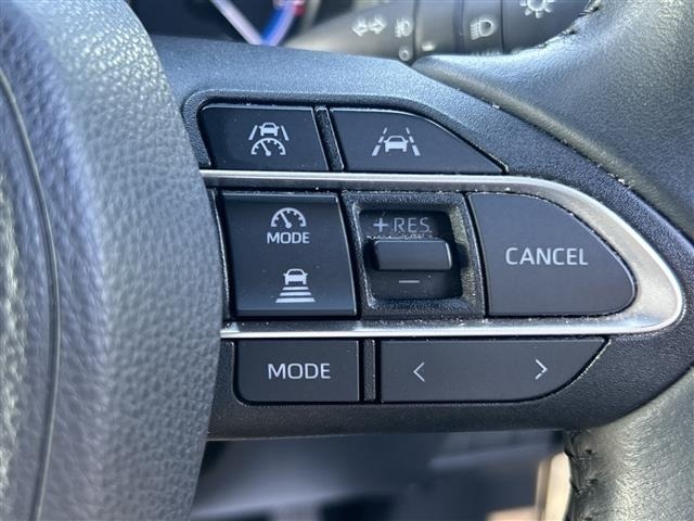 Toyota NOAH 2022 8239330-3