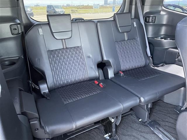 Toyota NOAH 2022 8239375-23