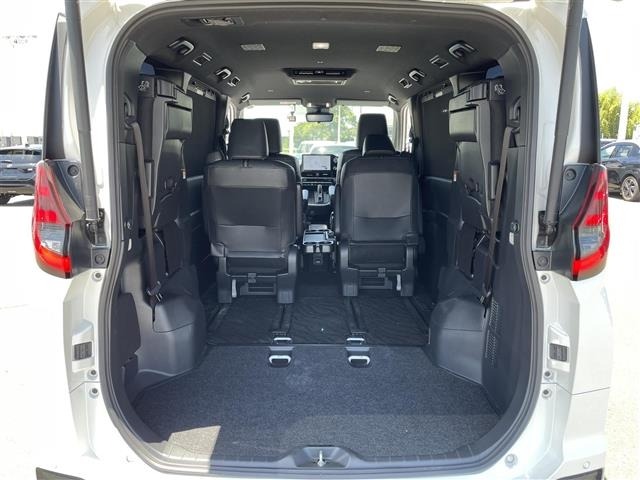 Toyota NOAH 2022 8239375-4