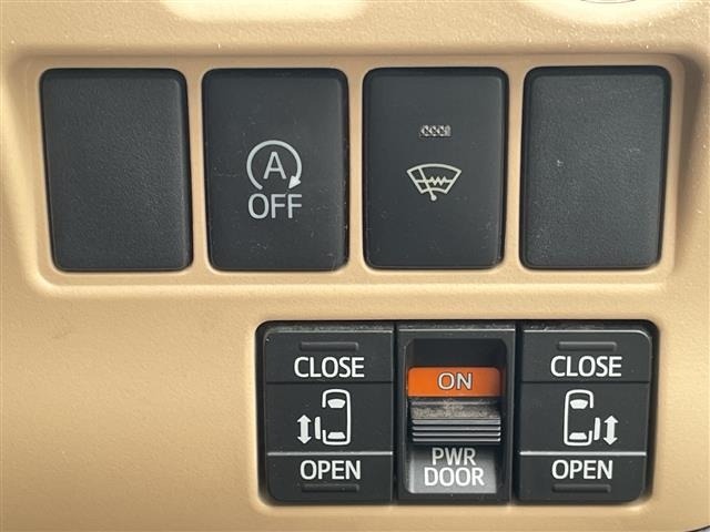 Toyota NOAH 2014 8239408-18
