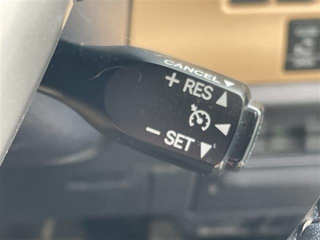 Toyota NOAH 2014 8239408-19