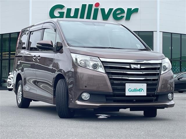 Toyota NOAH 2014 8239408-2