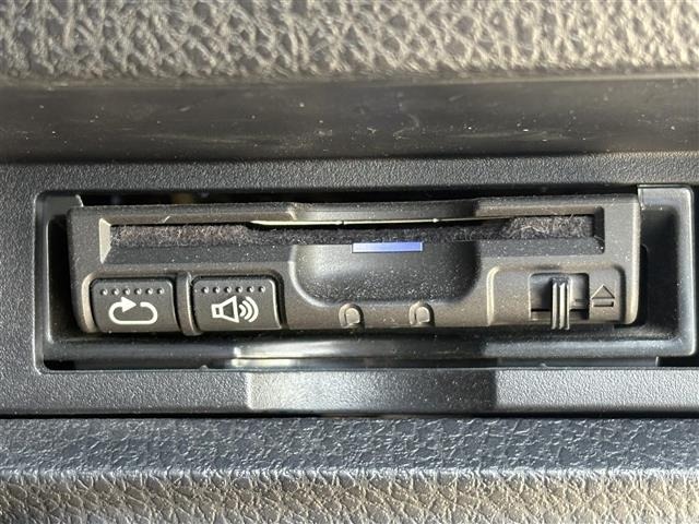 Toyota NOAH 2021 8239415-1