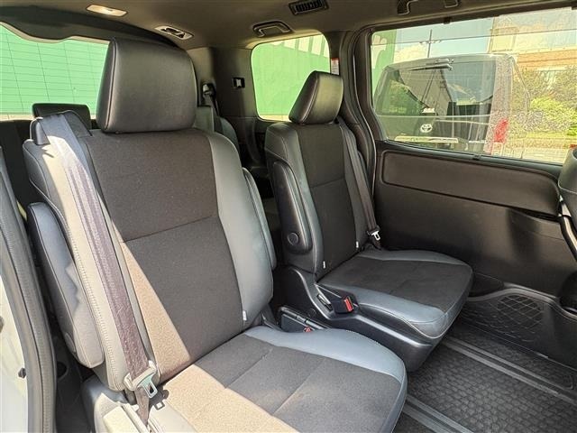 Toyota NOAH 2021 8239415-11