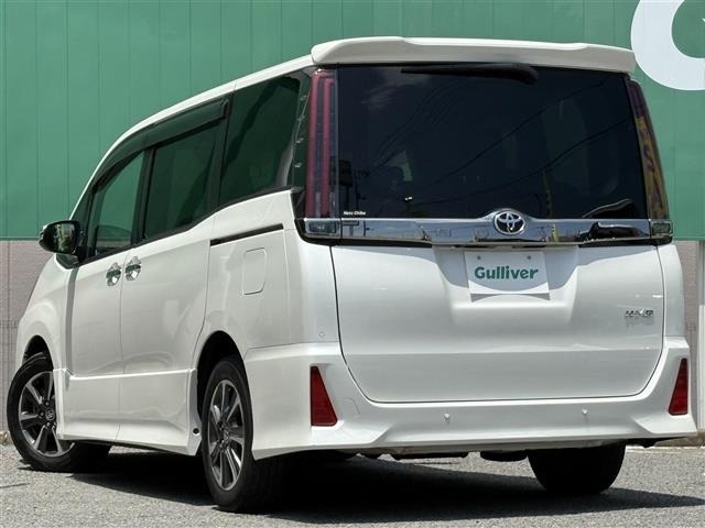 Toyota NOAH 2021 8239415-2