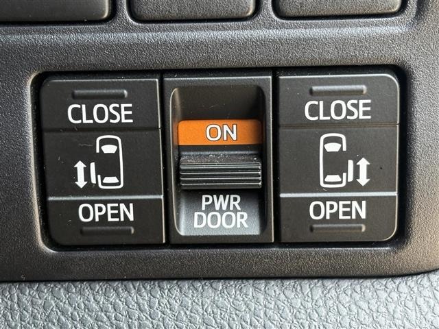 Toyota NOAH 2021 8239415-9