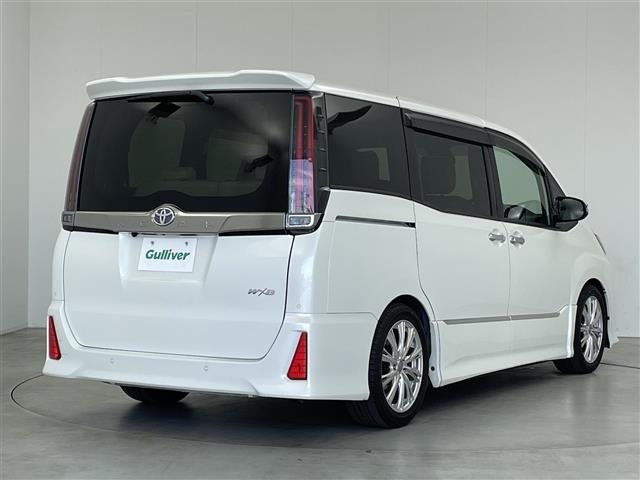 Toyota NOAH 2020 8239426-15